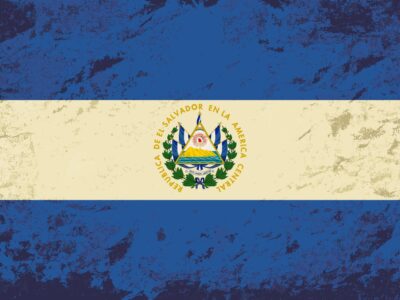 Vintage El Salvador Flag on Canvas, El Salvador Wall Art, El Salvador Photo flag on canvas, Single or Multiple Panels El Salvador Flag