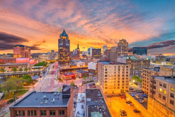 Milwaukee skyline canvas,  Milwaukee Canvas, Milwaukee wall art, Milwaukee Canvas Wall Art, Milwaukee wall art canvas, Milwaukee