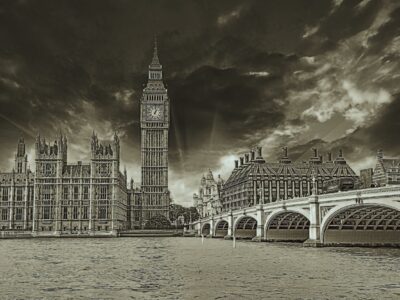 Parliament in London digital oil painting on canvas, London watercolor.  London City skyline, Large London Print, London watercolor, art