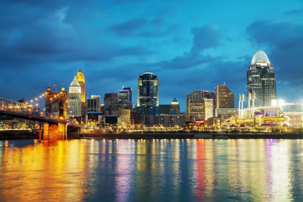 Cincinnati Canvas,  Cincinnati Print,  Cincinnati wall art, Cincinnati travel art print, Cincinnati Illinois ,  Cincinnati poster - Image 4