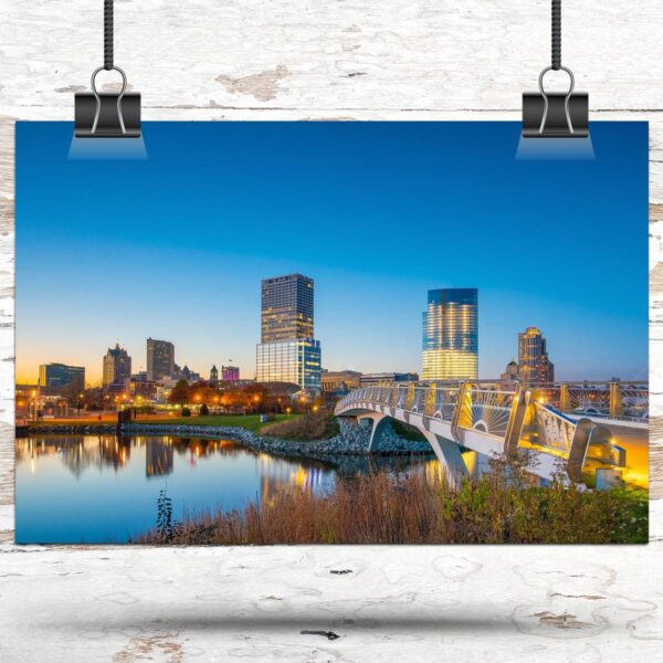 Milwaukee travel art canvas print, Milwaukee wall art, Milwaukee canvas art,  Milwaukee watercolor canvas wall art,  Milwaukee print - Image 3